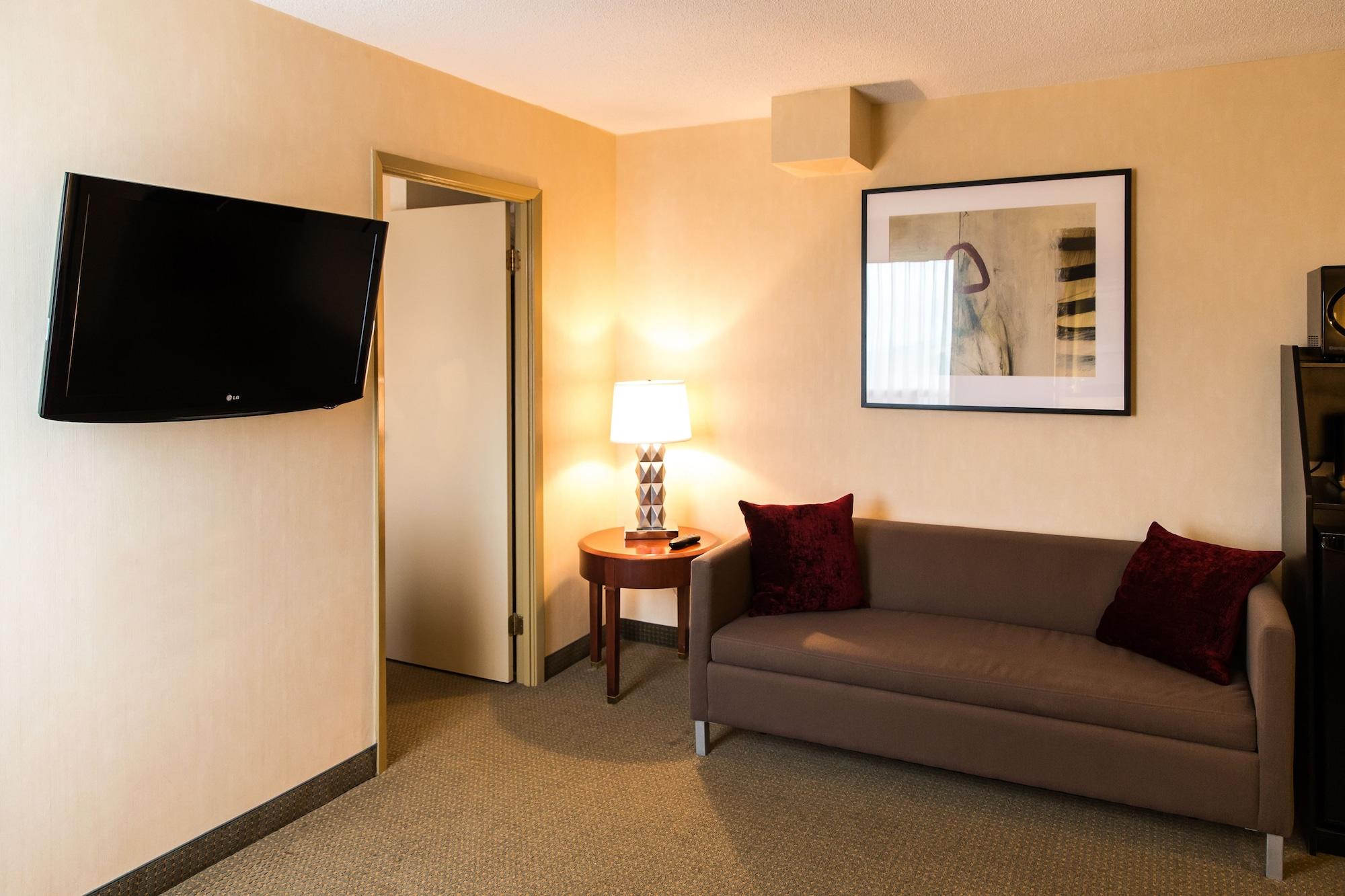 Courtyard By Marriott Kitchener Hotel ภายนอก รูปภาพ