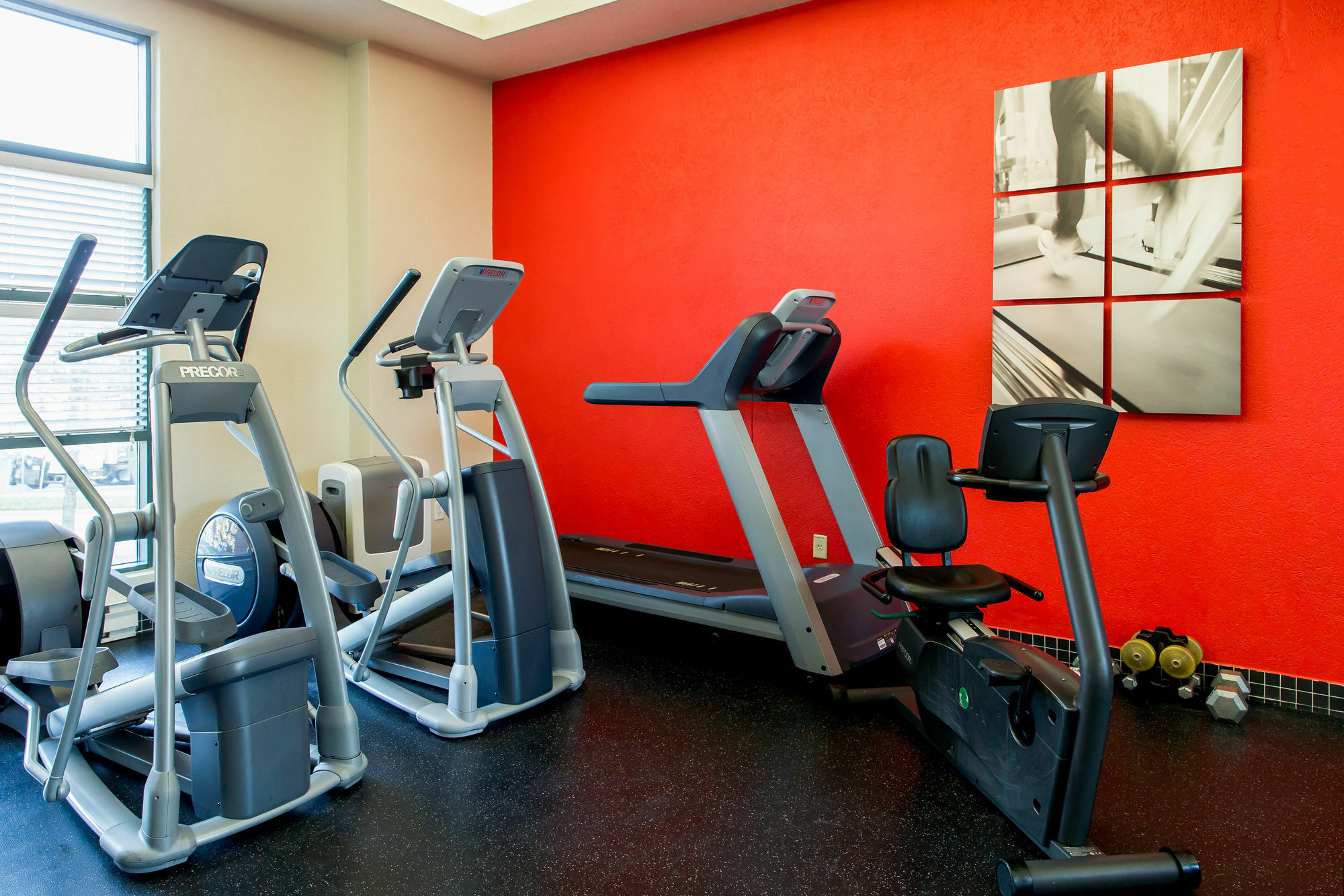 Courtyard By Marriott Kitchener Hotel ภายนอก รูปภาพ